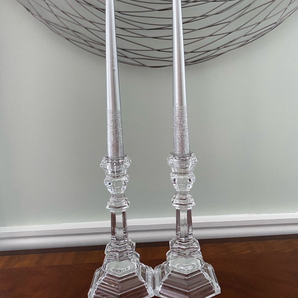 Tiffany vintage set of 2 Plymouth 8 inch candlesticks. - Picture 3 of 6